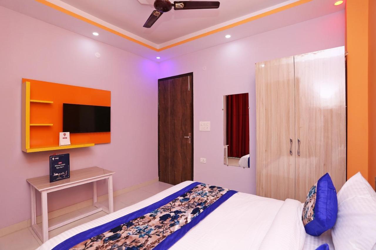 מלון ניו דלהי Oyo Rose Residency Near Dwarka Sector 9 Metro Station מראה חיצוני תמונה