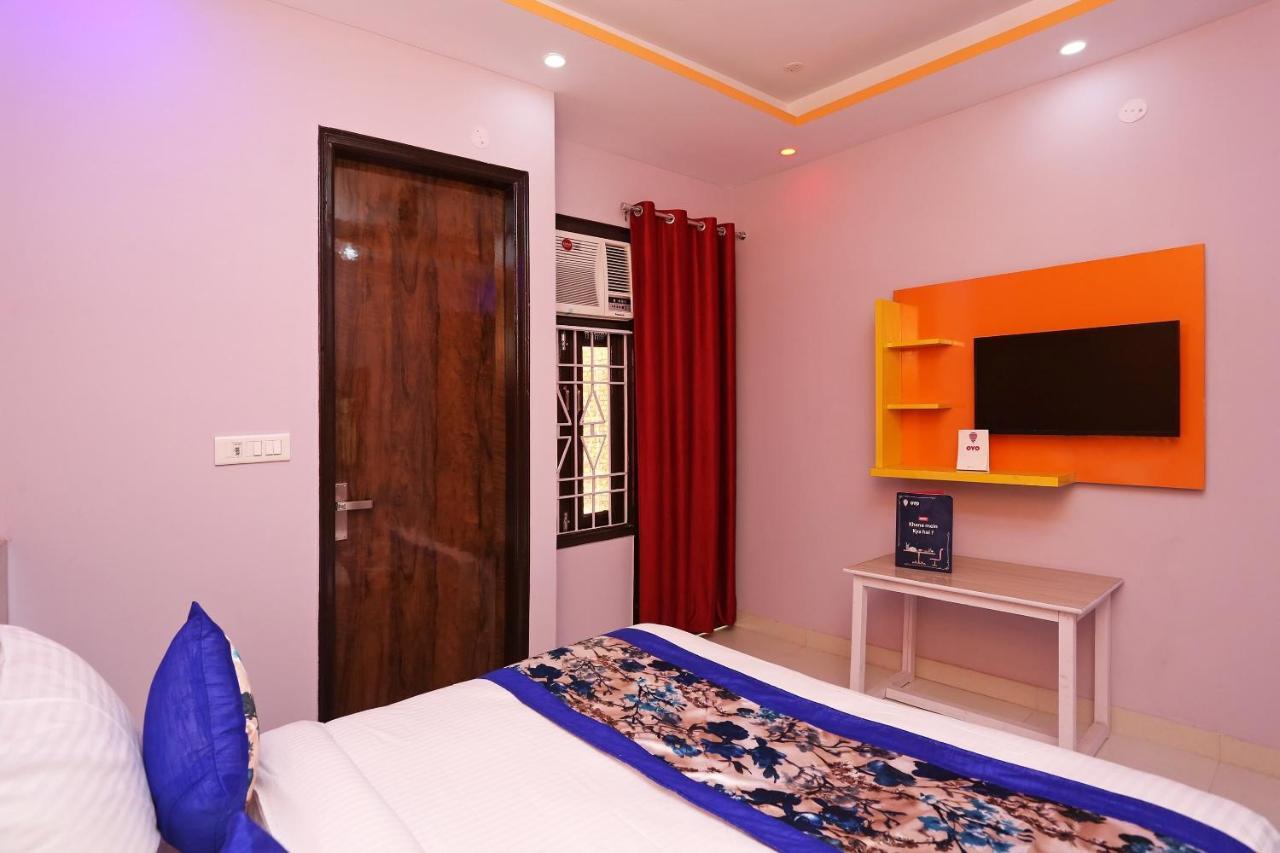 מלון ניו דלהי Oyo Rose Residency Near Dwarka Sector 9 Metro Station מראה חיצוני תמונה