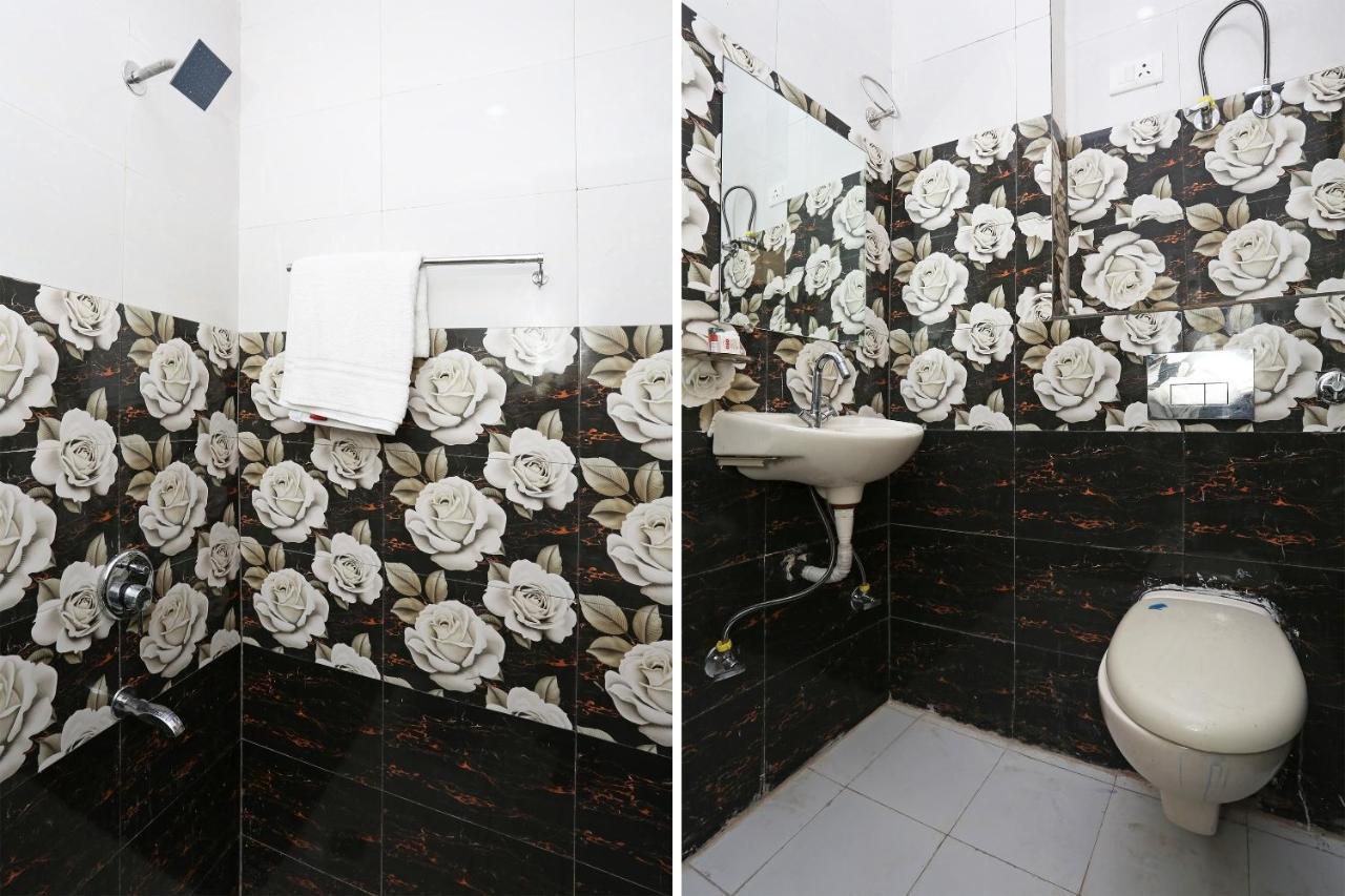 מלון ניו דלהי Oyo Rose Residency Near Dwarka Sector 9 Metro Station מראה חיצוני תמונה